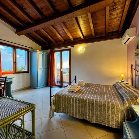 B&B Stell'E Mari SantʼAnna Arresi Exterior foto