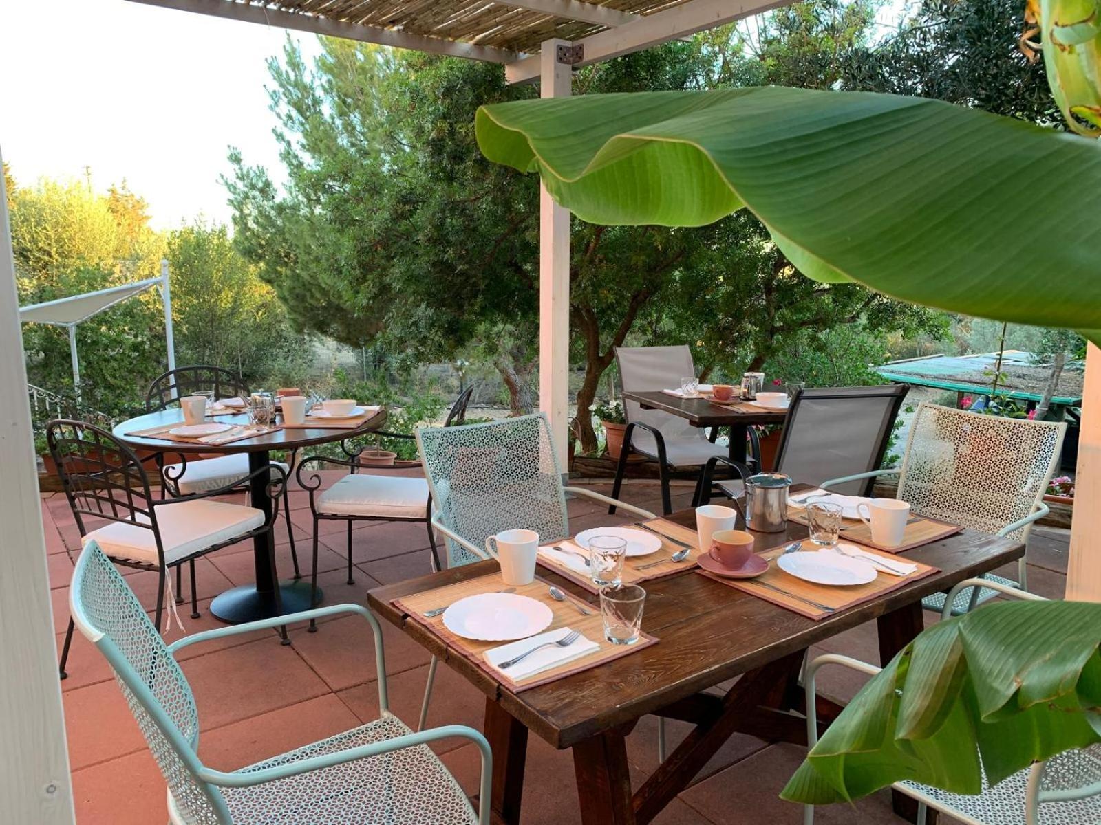 B&B Stell'E Mari SantʼAnna Arresi Exterior foto